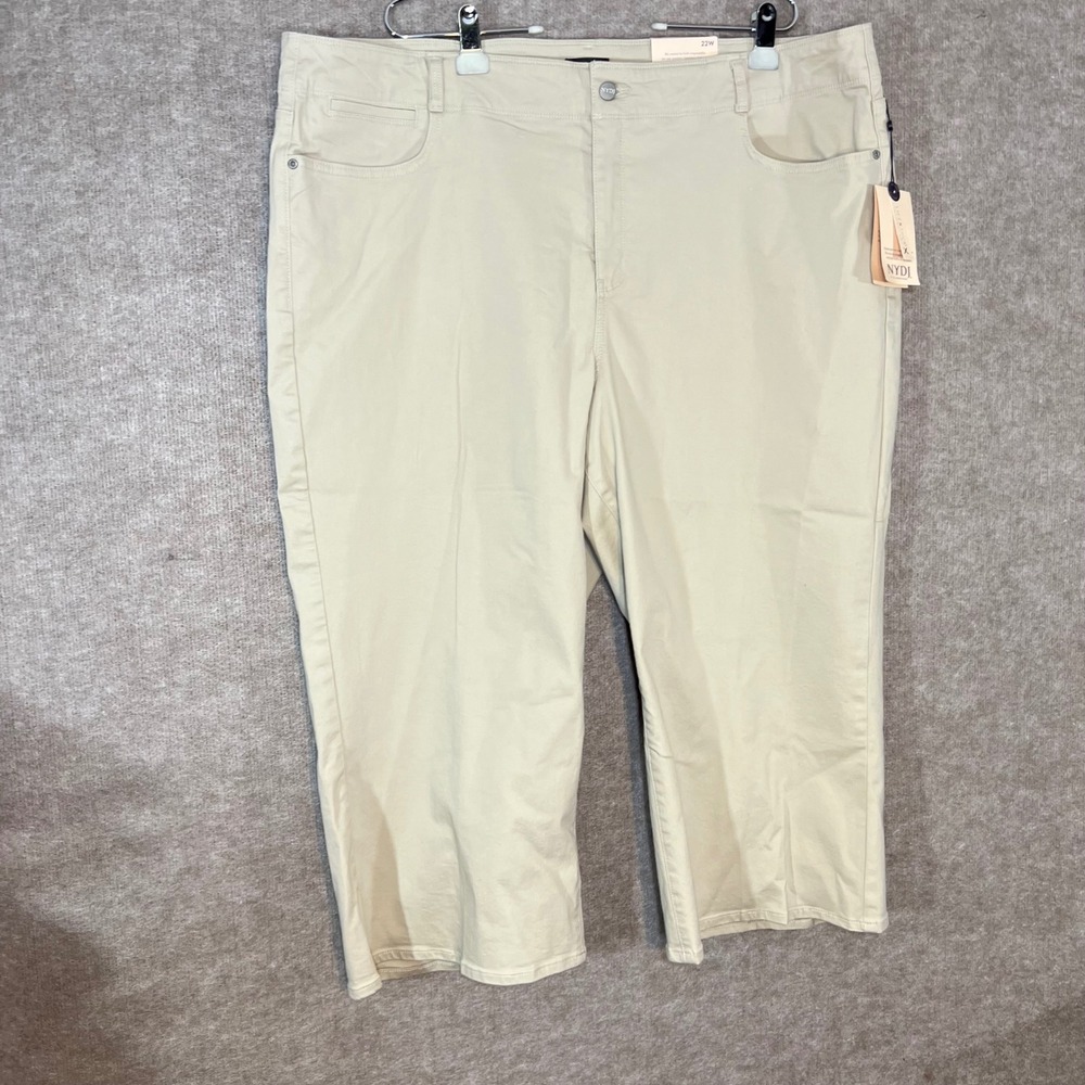 NWT NYDJ Brigitte Wide Leg Capri Pants Women 22W Tan Beige Lift Tuck Casual Chic